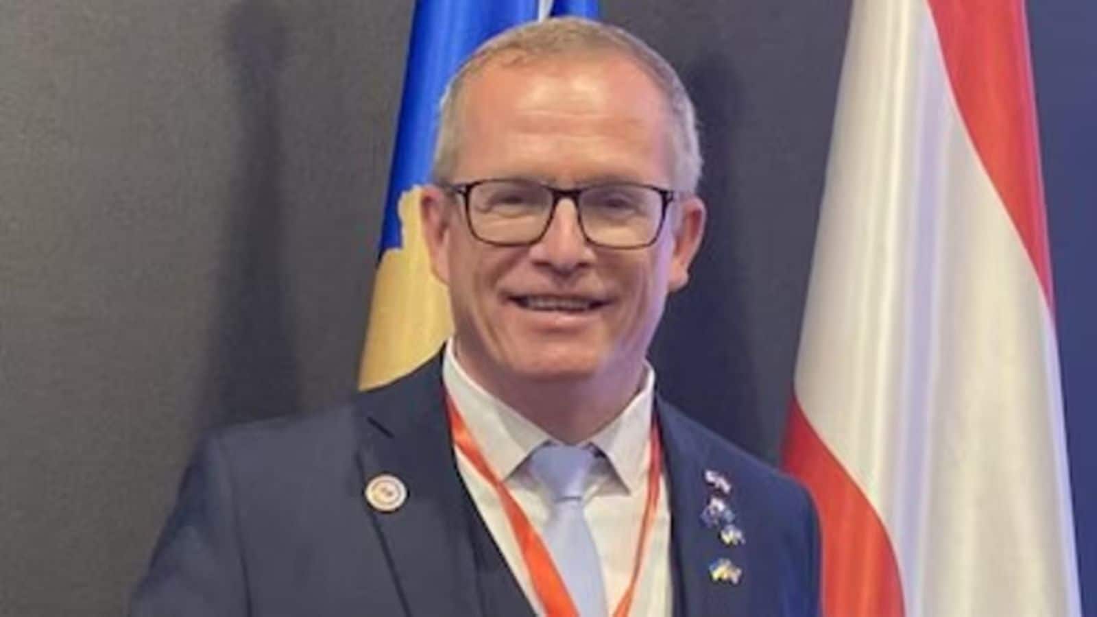 ऑस्ट्रियाई अर्थशास्त्री फेहलिंगर का X अकाउंट ब्लॉक, भारत के खिलाफ उगला था जहर