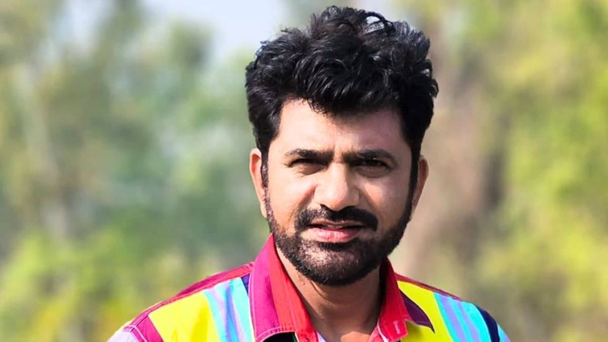 Uttar Kumar Arrested: फेमस हरियाणवी डायरेक्टर उत्तर कुमार गिरफ्तार, एक्ट्रेस ने लगाए यौन शोषण के आरोप; CM आवास के बाहर सुसाइड करने पहुंची थी