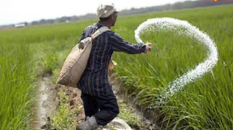 पंजाब के बाद अब यूपी सरकार ने भी 11 कीटनाशकों की खरीद-बिक्री पर लगाई रोक, चेक कीजिए पूरी लिस्ट