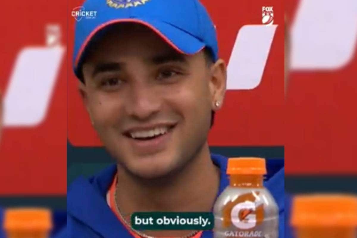 ओह, क्या वो नहीं हैं? ऑस्‍ट्रेलियाई रिपोर्टर के सवाल पर अभिषेक का मजेदार जवाब