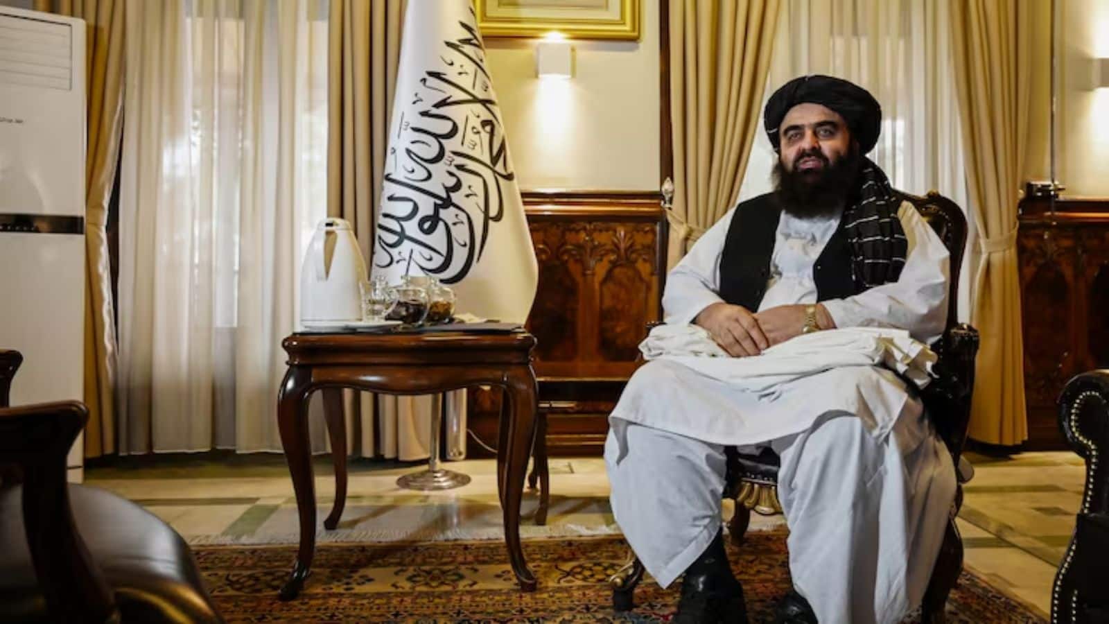 Afghanistan FM India Visit: भारत की यात्रा पर आए तालिबानी विदेश मंत्री मुत्तकी, आतंकवाद और अमेरिकी प्रतिबंध को लेकर हो सकती है चर्चा