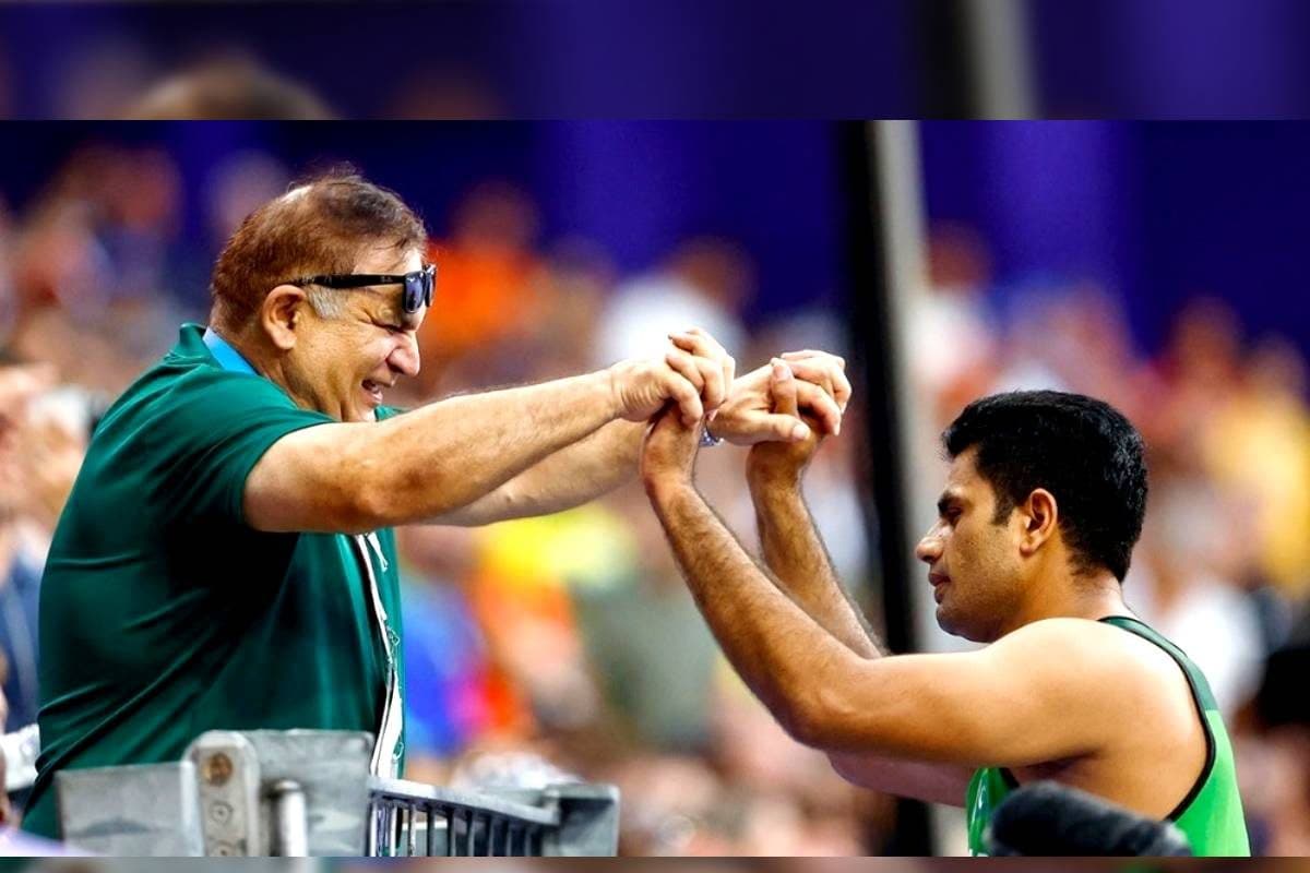 ओलंपिक में जिसने दिलाया एकमात्र गोल्‍ड, उसी अरशद के कोच पर PAK में बैन