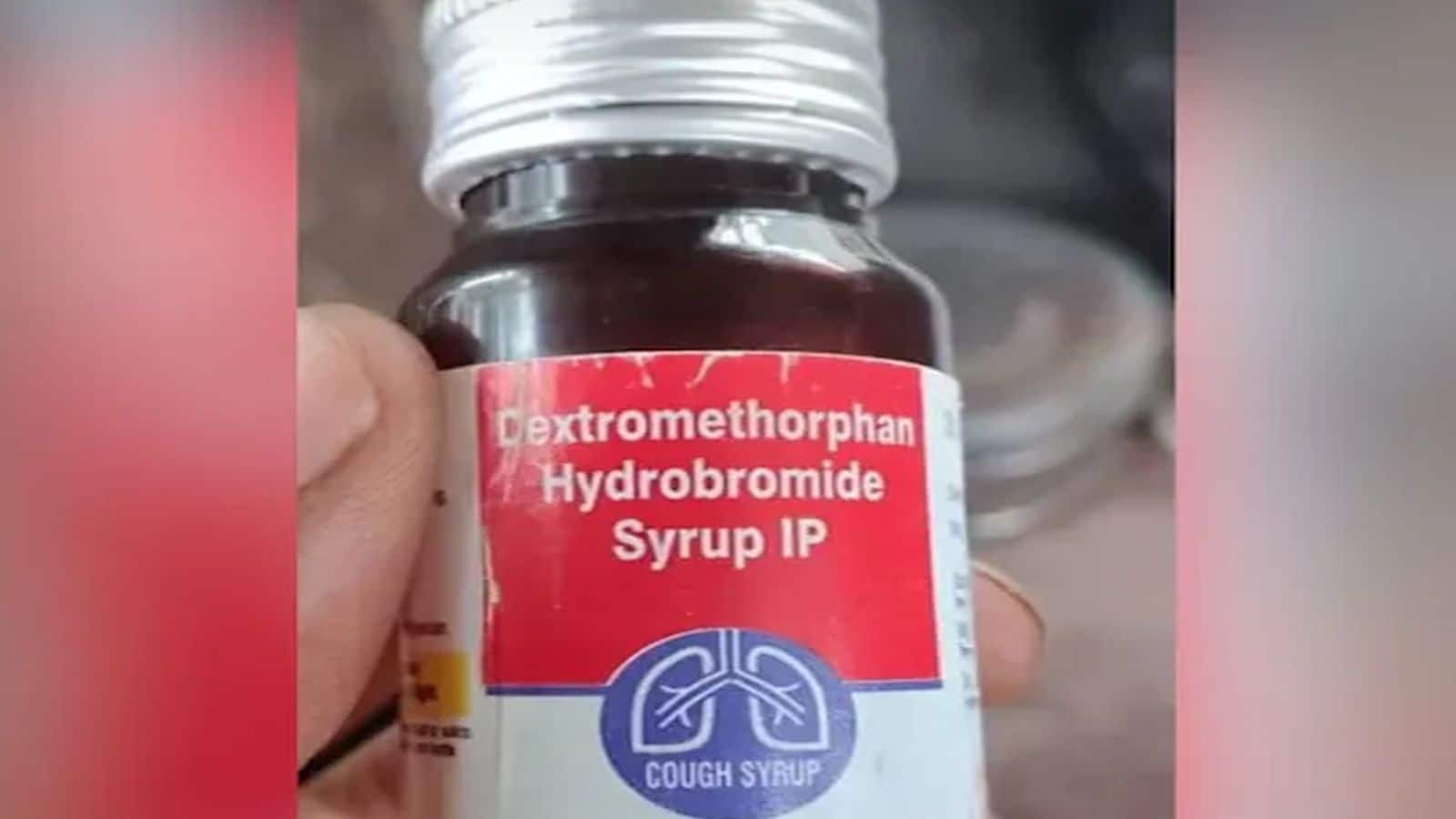 Cough Syrup Death: राजस्थान में कफ सिरप से दो बच्चों की मौत का दावा! मध्य प्रदेश में भी हड़कंप, खुद टेस्ट कर रहे डॉक्टर भी पीते ही हुए बेहोश