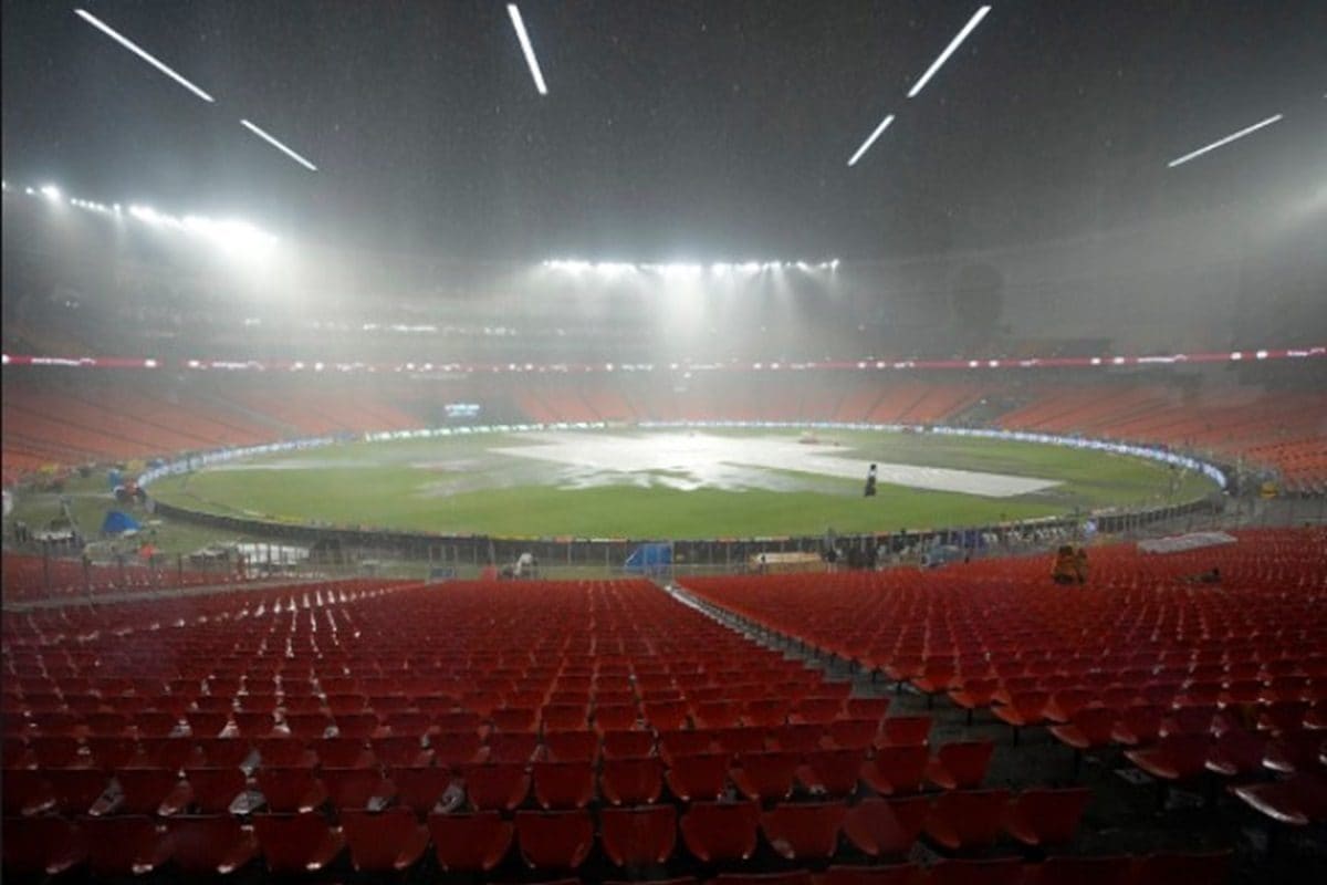 भारत-वेस्टइंडीज टेस्ट में पहले दिन बारिश का साया, पूरा हो पाएगा खेल