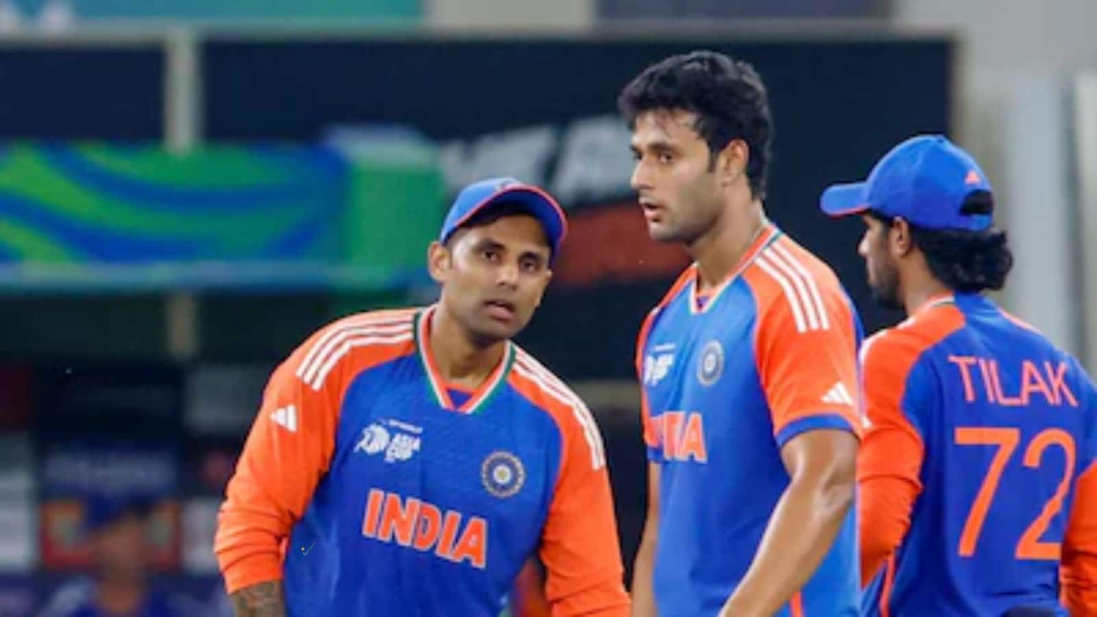 IND vs AUS Live Streaming: वनडे के बाद अब टी20 की जंग, जानें फ्री में कहां पर देखें भारत और ऑस्ट्रेलिया के बीच पहला मैच