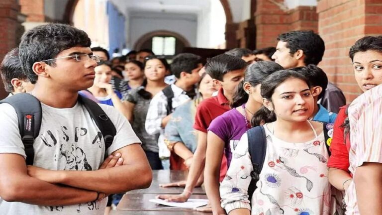 JEE Main Registration 2026: आधिकारिक वेबसाइट पर शुरू हुआ पंजीकरण, जानिए आवेदन करने का तरीका