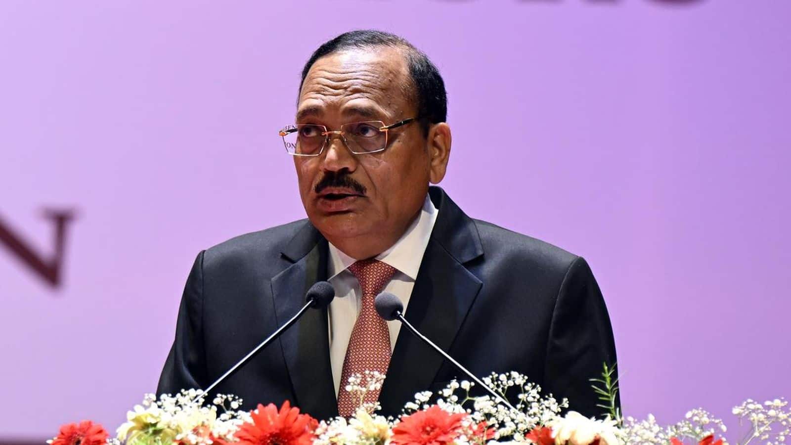 Justice Surya Kant: कौन हैं जस्टिस सूर्यकांत? बनेंगे भारत के 53वें चीफ जस्टिस! CJI गवई ने की सिफारिश