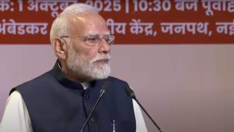 PM Modi: 'संघ पर बैन लगे, झूठे केस हुए, पर आरएसएस ने कभी कड़वाहट नहीं रखी', शताब्दी समारोह में बोले पीएम मोदी