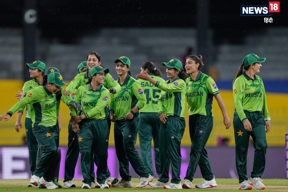 ऑस्ट्रेलिया के खिलाफ मिलाी हार बाद कैसे पाकिस्तान सेमीफाइनल में पहुंच सकता है?