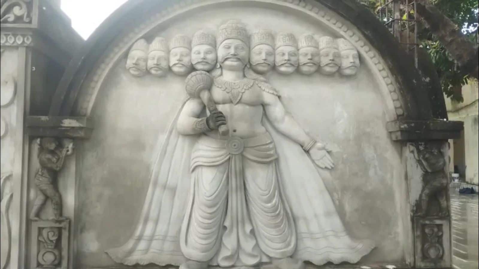 जानिए कहां है वो गांव जहां आज भी रावण के नाम पर बहते हैं आंसू