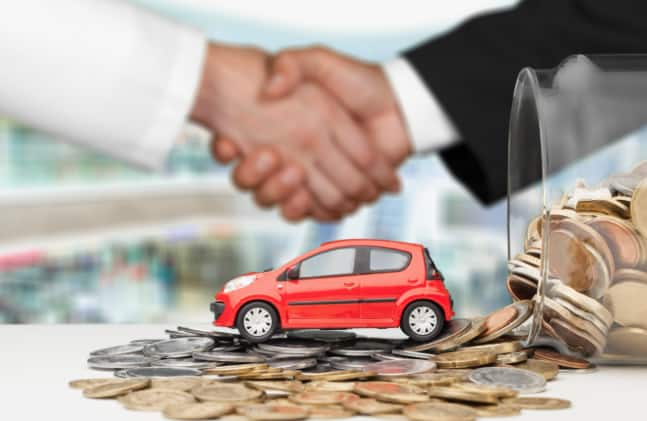 प्रमुख प्राइवेट बैंकों में 7 लाख के कार लोन पर 5 साल के लिए कितनी EMI देनी होगी? जानिए ब्याज दर और भुगतान की पूरी डिटेल