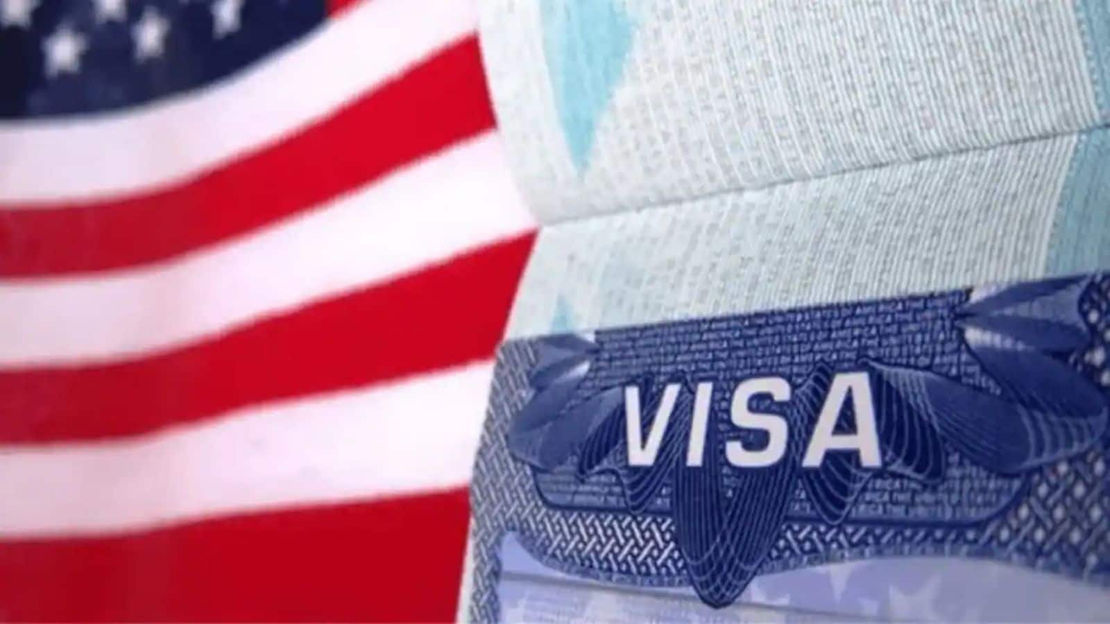 US Visa Fee Hike : नियमों में बदलाव से बदली US वीजा चॉइस, अब गोल्ड कार्ड के लिए बढ़ रही पूछताछ