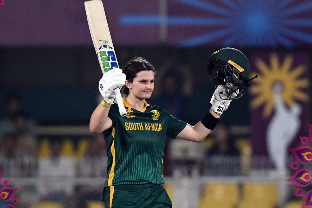 169 रन का तूफान, लॉरा वोलवार्ट ने वर्ल्ड कप में रचा इतिहास, तोड़े कई रिकॉर्ड