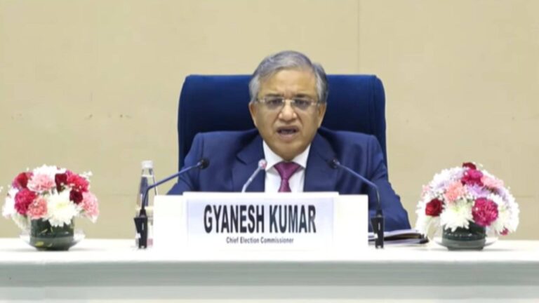 EC SIR Announcement: उत्तर प्रदेश से पश्चिम बंगाल तक... दूसरे चरण में 12 राज्यों में होगा SIR, 7 फरवरी तक काम पूरा, देखें List