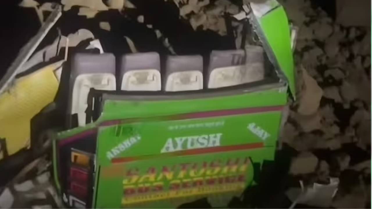 BREAKING: हिमाचल के बिलासपुर में बड़ा हादसा, प्राइवेट बस पर पहाड़ का मलबा गिरने से हड़कंप; 15 लोगों की मौत