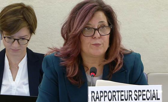 युद्ध-विरोधी असहमति को दबाने के लिए, रूस कर रहा है 'भय के शासन' का प्रयोग