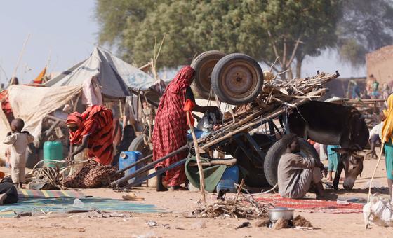 सूडान: अल फ़शर में हिंसा से आतंकित हज़ारों लोग विस्थापित होने के लिए मजबूर