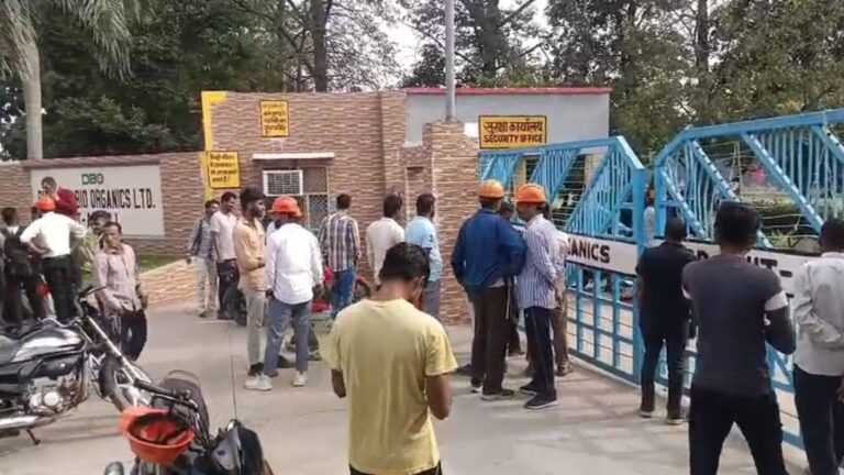 UP : 50 गाड़ियां, 100 अफसर और भारी पुलिस बल तैनात, संभल में सुबह-सुबह इनकम टैक्स की बड़ी छापेमारी