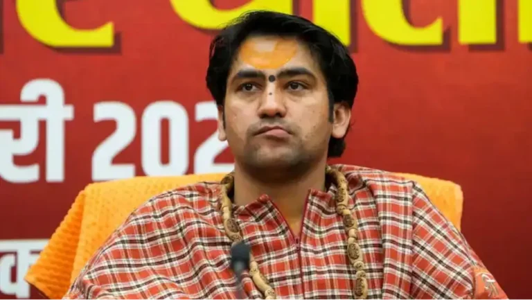 Dhirendra Shastri: 'PoK को वापस लेने का यही सही समय', धीरेंद्र शास्त्री का बड़ा बयान; पाकिस्तानियों को दे डाली फ्री की सलाह