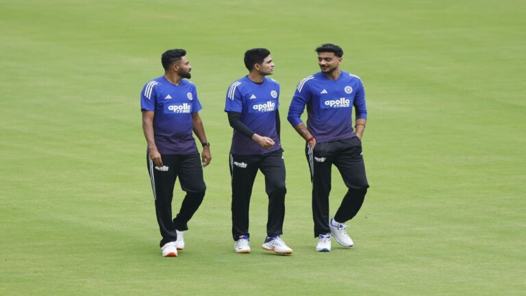 IND vs WI 1st Test: अहमदाबाद टेस्ट में तीसरे तेज गेंदबाज को मिल सकता है मौका, शुभमन गिल ने जसप्रीत बुमराह पर दिया बड़ा अपडेट