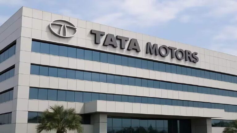 Tata Motors Demerger: नई एंटिटी के शेयरों के लिए रिकॉर्ड डेट तय, किस रेशियो में बंटेंगे; स्टॉक 5% उछला