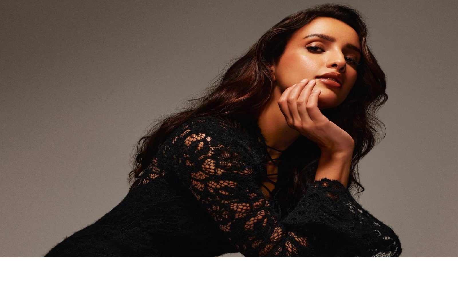 Deepika Padukone को Spirit में मेकर्स ने जिस एक्ट्रेस से किया रिप्लेस, वही अब उनके सपोर्ट में उतरी