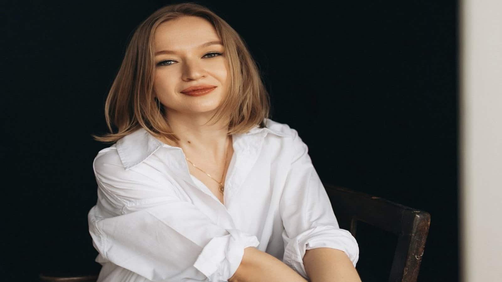 'विदेश में अजीब, भारत में नॉर्मल', इंडियन वर्क कल्चर की ये चीजें देखकर रूसी महिला रह गई दंग; पोस्ट वायरल