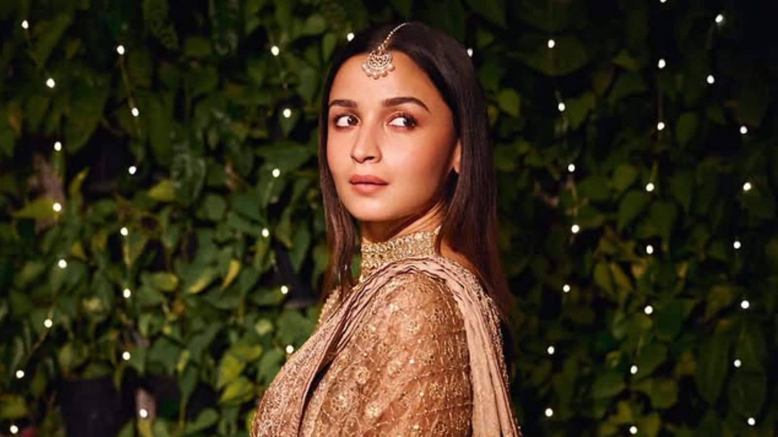 Dining with the Kapoor's के शो से गायब हैं कपूर खानदान की बहू आलिया भट्ट, अरमान जैन ने दिया जवाब