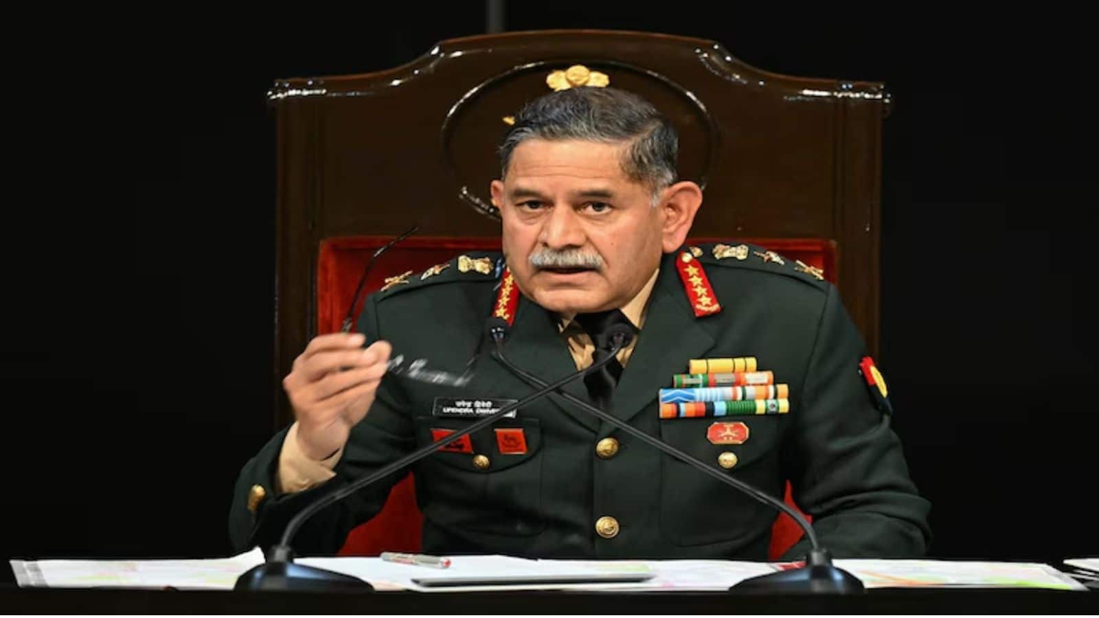 Operation Sindoor: '22 मिनट का ऑर्केस्ट्रा था ऑपरेशन सिंदूर', सेना प्रमुख ने बताया कैसे चुन-चुन कर तबाह किए आतंकी ठिकाने