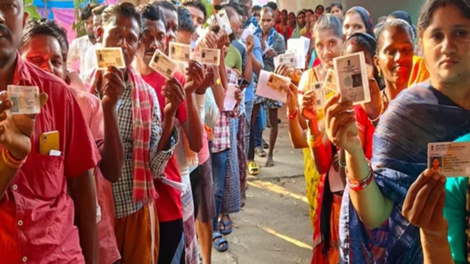 बिहार चुनाव में जाति या पार्टी किस पर डलेगा वोट? सर्वे में वोटर बोले- इस बार ‘दिल नहीं, दल’ देखेंगे