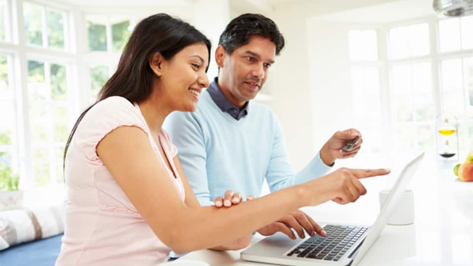 Couple Financial Goals: पति-पत्नी के लिए स्मार्ट निवेश योजना, वित्तीय संतुलन के लिए बेहतरीन विकल्प