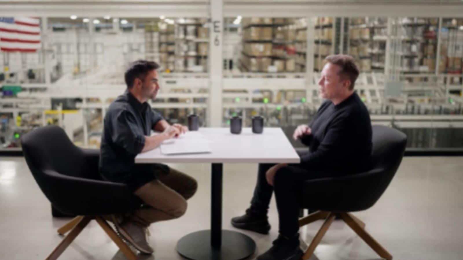 'प्रतिभाशाली भारतीयों से अमेरिका को हुआ जबरदस्त फायदा', एलॉन मस्क ने H-1B वीजा और इमिग्रेशन पॉलिसी पर कही बड़ी बात