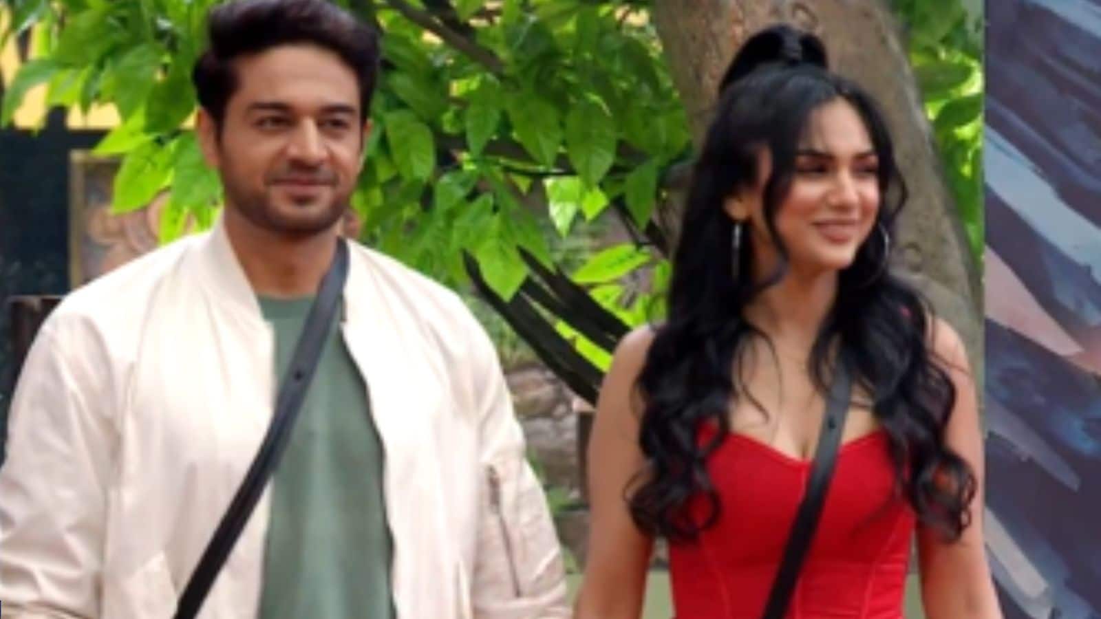 Bigg Boss 19: गौरव की पत्नी आकांक्षा के आने से बिग बॉस के घर में रोमांटिक हुआ माहौल, फरहाना-तान्या में हुई लड़ाई