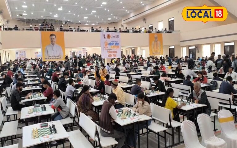 हजारीबाग में सजा शतरंज का महाकुंभ, 1300 से अधिक खिलाड़ियों ने लिया भाग