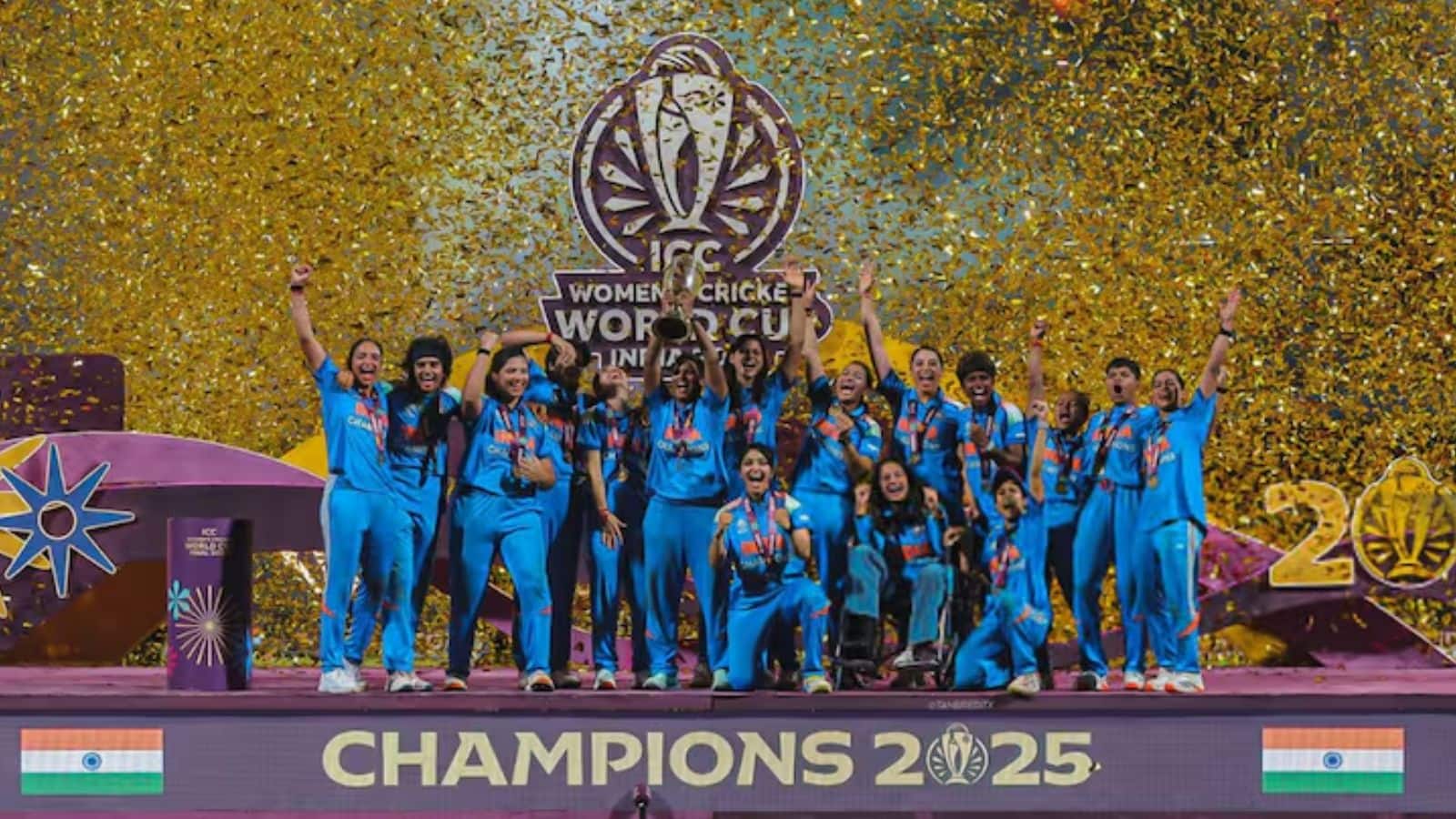 Women World Cup: भारतीय महिला क्रिकेटरों को हीरे के जेवर और सोलर पैनल...सूरत के कारोबारी का बड़ा ऐलान