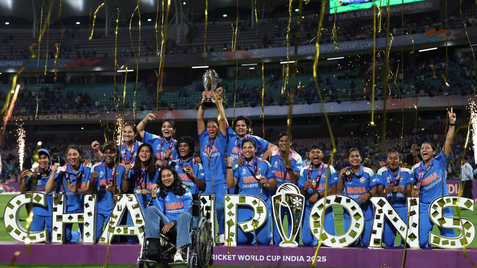 भारत के ICC कैबिनेट में जुड़ा एक और कप, जानें किस देश के पास हैं कितनी ट्रॉफी