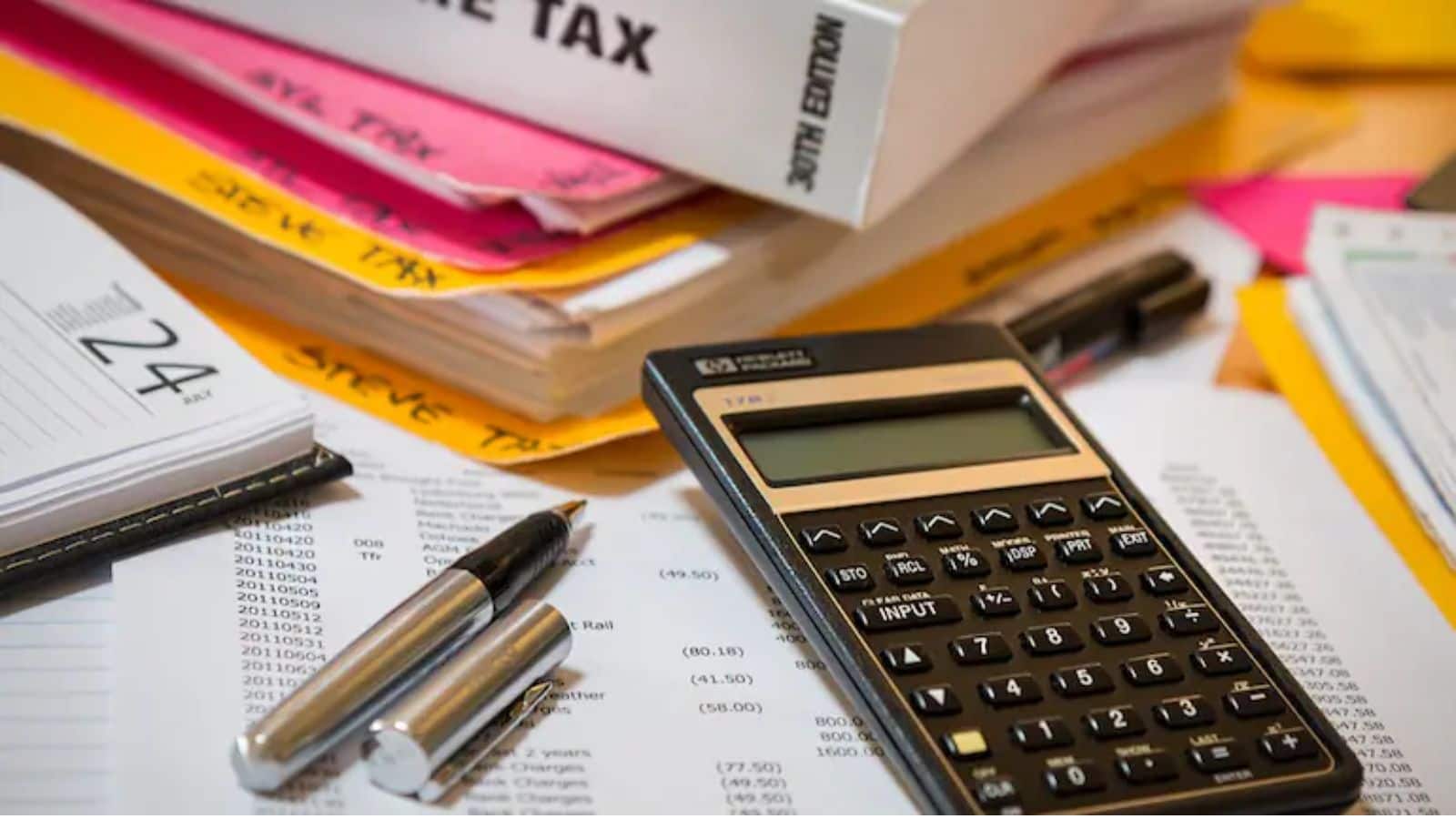 Income Tax: इनकम टैक्स जमा करना हुआ बेहद आसान, अब पेटीएम, फोन पे जैसे UPI ऐप्स से मिनटों में करें टैक्स का पेमेंट