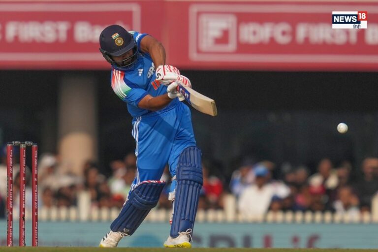 रोहित ने तोड़ा अफरीदी का ऐतिहासिक रिकॉर्ड, हिटमैन बने वनडे के नए सिक्सर किंग