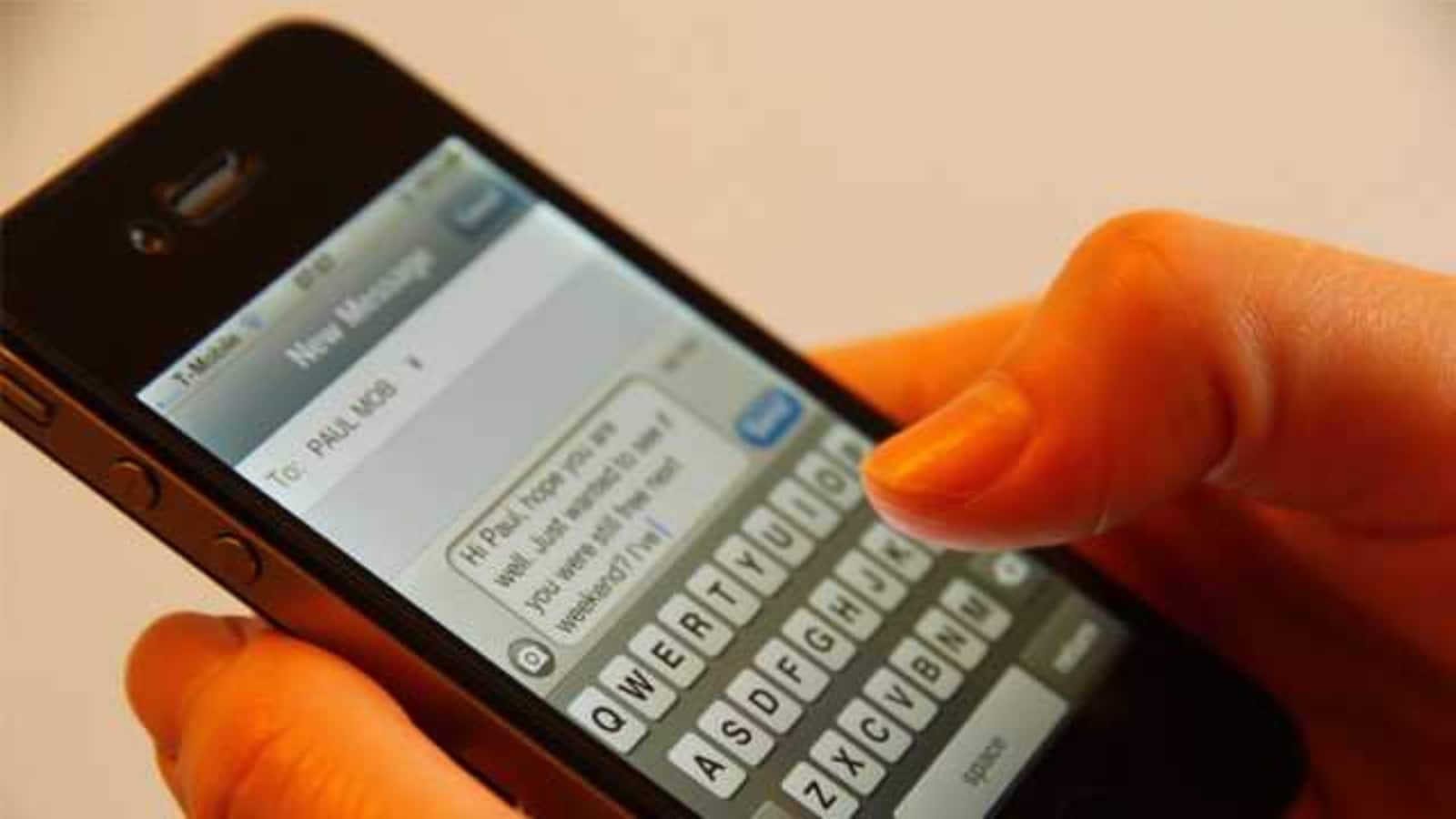 How SMS works: आपका मैसेज सेकंडों में कैसे पहुंचता है दूसरे फोन तक? जानिए इसके पीछे का पूरा प्रोसेस