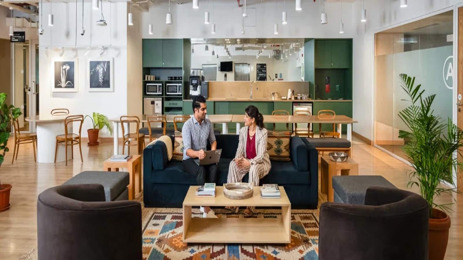 Stock in Focus: IPO प्राइस से नीचे आया यह शेयर, अब 47% उड़ने भरने को तैयार, फटाफट लपक लें