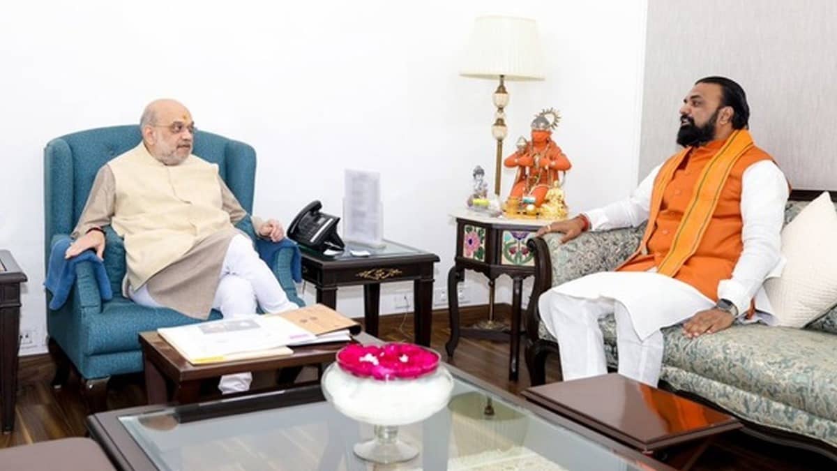 प्रचंड जीत, BJP के पास गृह विभाग... और अब सम्राट चौधरी ने दिल्ली में अमित शाह से की मुलाकात, बिहार में अपराधियों की आने वाली है शामत?