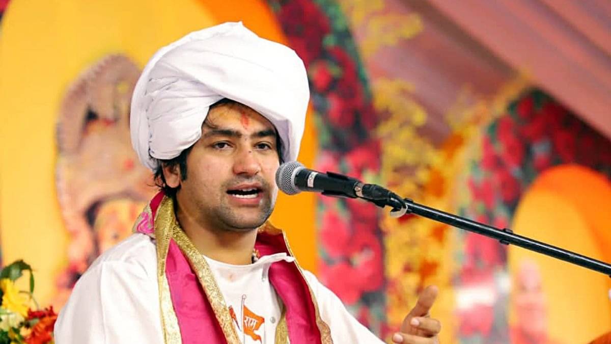 '...तो भारत के कोने-कोने में दिखाई देंगे धमाके', दिल्ली ब्लास्ट के बाद बाबा बागेश्वर ने लोगों से की एकजुटता की अपील