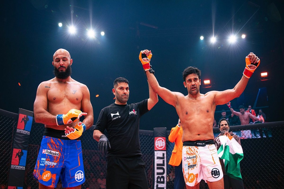 संग्राम सिंह ने MMA में लहराया तिरंगा, तुनिसिया के हकीम त्राबेल्सी को हराया