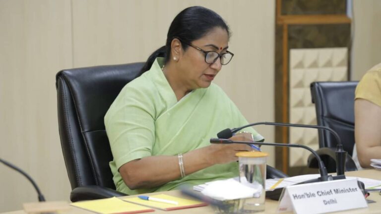 Delhi News : दिल्ली में अब 11 नहीं, होंगे 13 जिले और 39 सब-डिवीजन, आम आदमी क्या होगा फायदा?