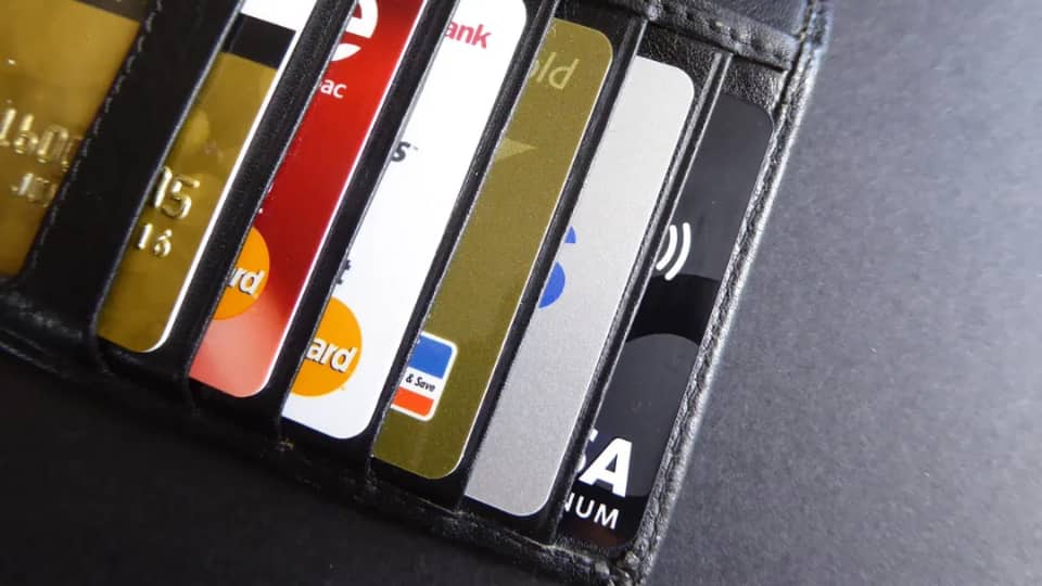 Credit Card Tricks and Tips: ऐसे करें क्रेडिट कार्ड का स्मार्ट उपयोग... जान लें कब न करें इस्तेमाल