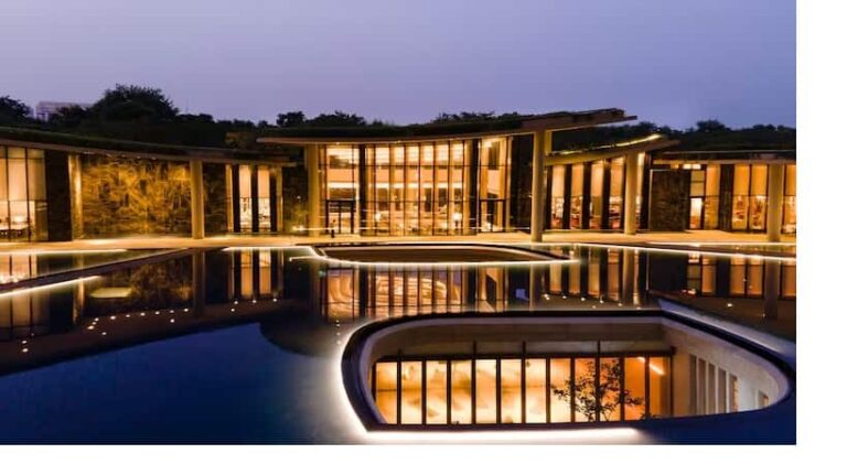 DLF गुरुग्राम, मुंबई, गोवा में 60000 करोड़ रुपये के प्रोजेक्ट्स लॉन्च करेगी, जानिए इन प्रोजेक्ट्स की खास बातें