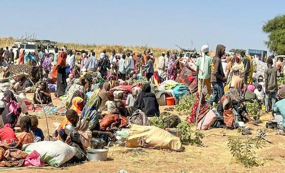 युद्ध, हिंसा और उत्पीड़न की गाज से करोड़ों लोग विस्थापित, जलवायु संकट का भी गम्भीर प्रभाव