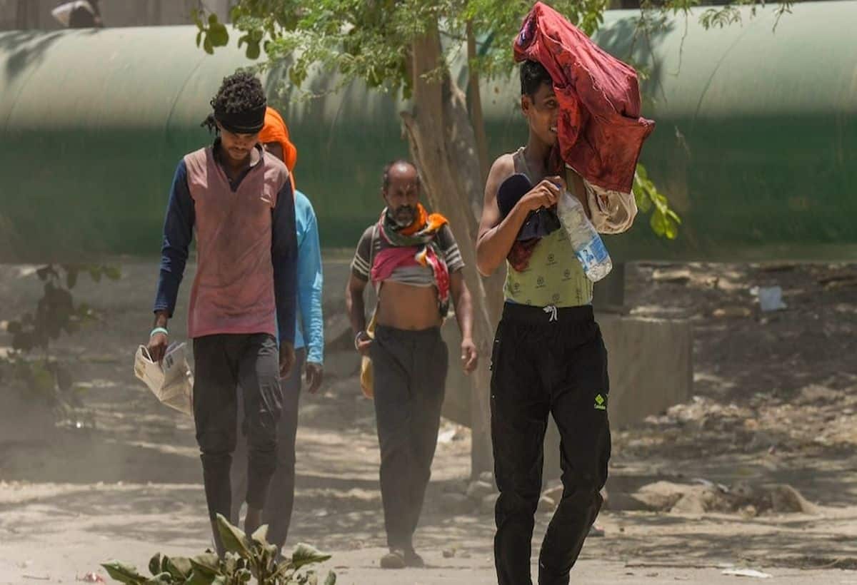 Bihar elections : बिहार चुनाव के चलते मजदूरों की हुई कमी, इंडस्ट्री में उत्पादन 20-30% घटा