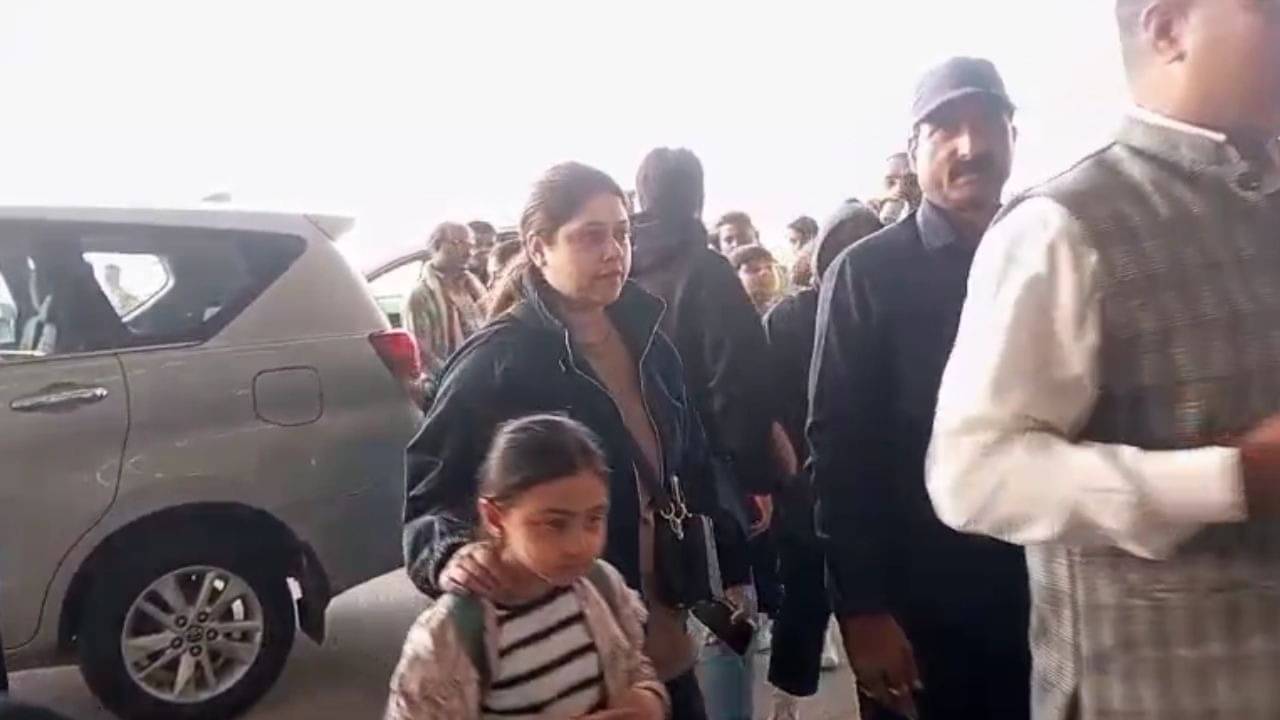 रोहिणी आचार्य की नाराजगी के बाद लालू यादव की तीन और बेटियों ने छोड़ा पटना... रागिनी, राजलक्ष्मी और चंदा यादव दिल्ली रवाना