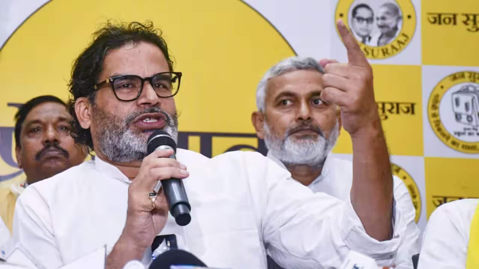 वेतनभोगी लोगों के राजनीतिक संगठन से खेला दांव, क्या इस वजह से एक भी सीट नहीं जीत पाए प्रशांत किशोर